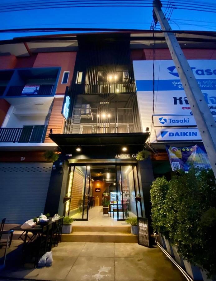 Jaidee Cafe & Hostel Chiangrai Ban Fang Min Экстерьер фото